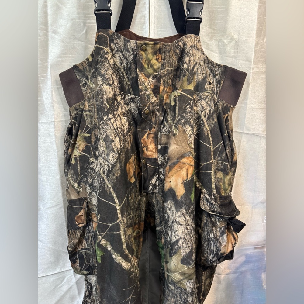 Camouflage Hunting Overalls with Suspenders - Picture 2 of 9